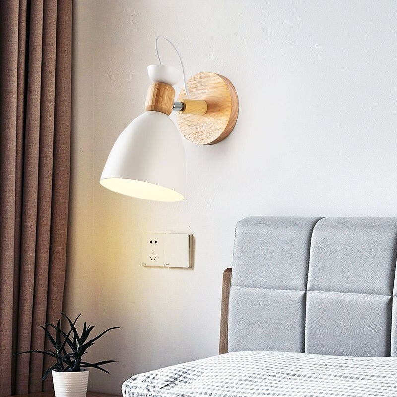Applique murale scandinave bois et abat-jour métal moderne Mon Applique