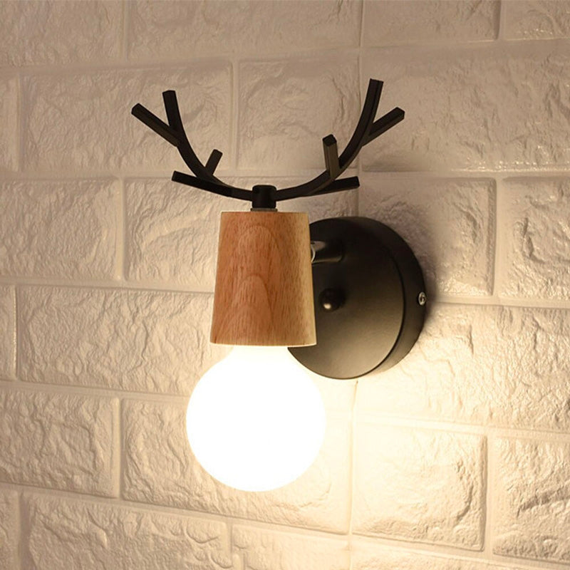 Applique murale scandinave en forme de cerf Mon Applique Bois / Noir
