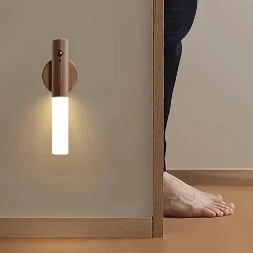 Applique Murale LED avec Capteur de Mouvement en Noyer
