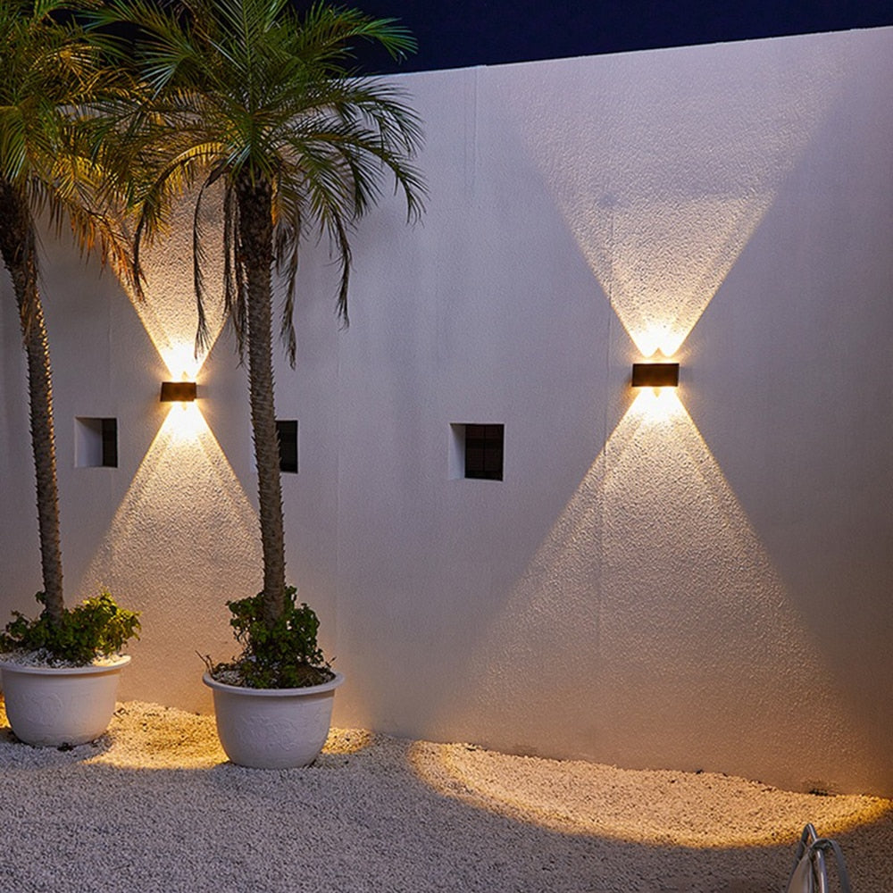 Applique murale extérieur solaire LED double faisceau noire